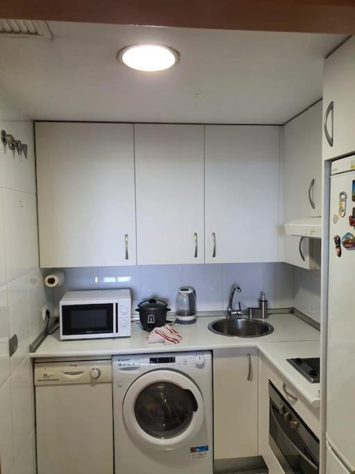 Piso, Cerca Al Aeropuerto Madrid Appartement Buitenkant foto